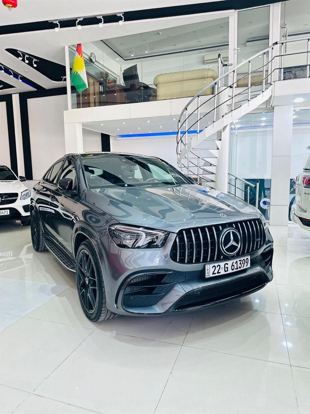 showroom-image